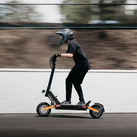 Discover the Joyor S10-S electric scooter - designed for adventure seekers. With a powerful 60V 2000W motor, this all-terrain scooter can conquer any surface. Enjoy 
