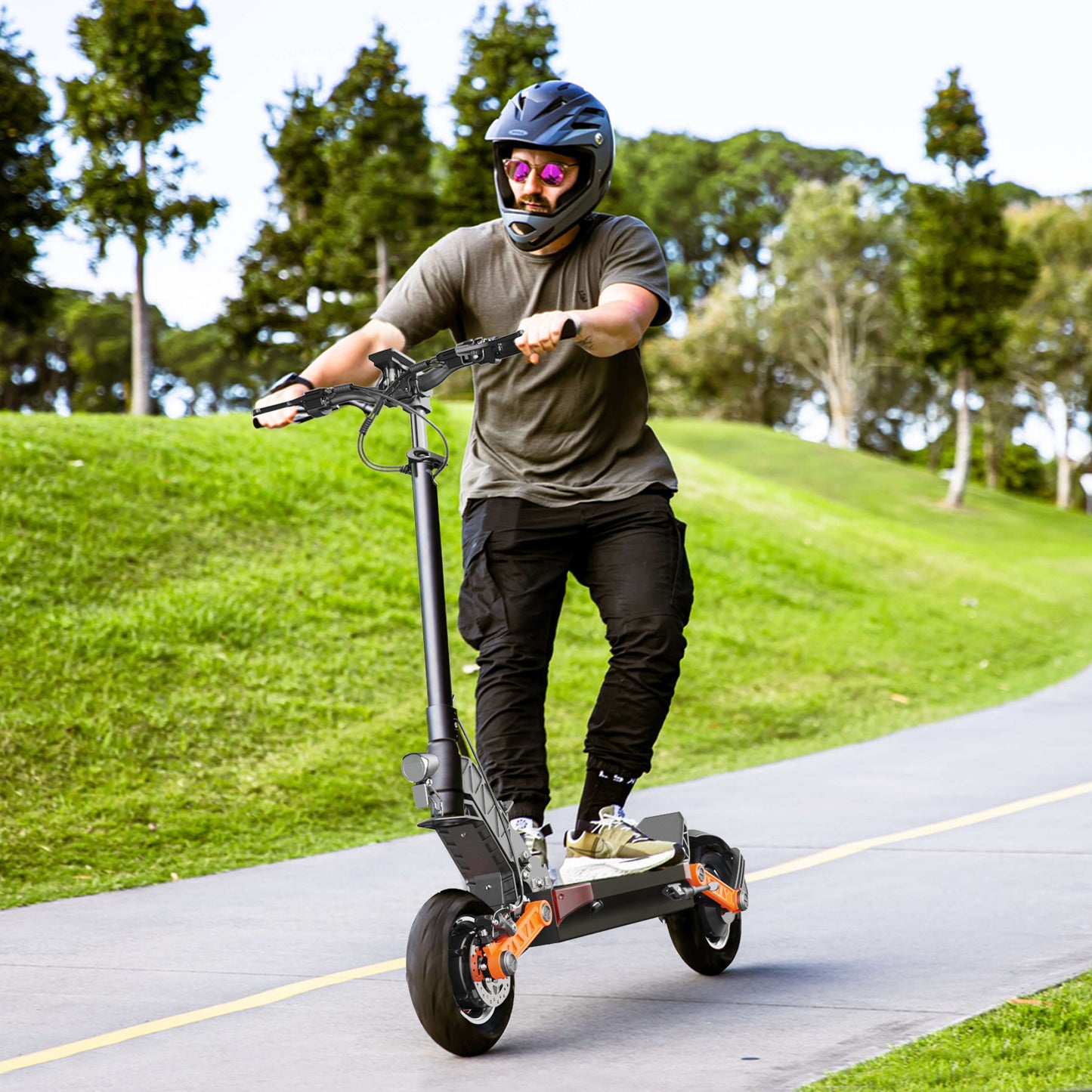 Discover the Joyor S10-S electric scooter - designed for adventure seekers. With a powerful 60V 2000W motor, this all-terrain scooter can conquer any surface. Enjoy